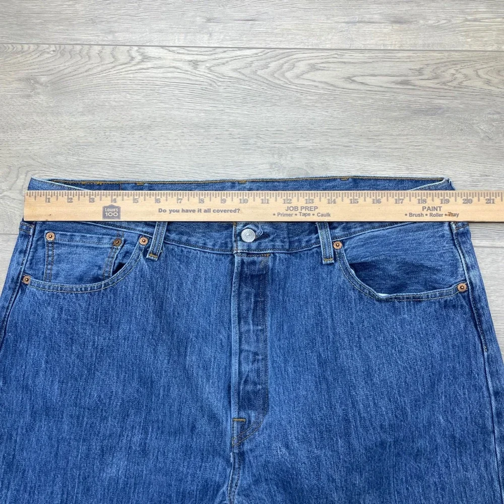 Levis this piece